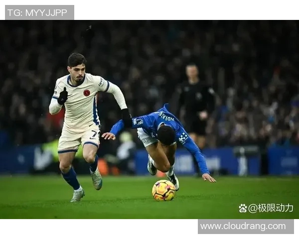 曼联鏖战再掀英超风云豪门对决点燃红魔荣耀之夜