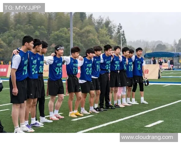 绿茵逐梦少年热血拼搏展现足球激情与团队荣耀